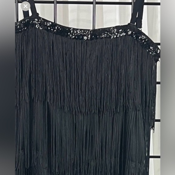 Just Pretend Tops - VINTAGE Black FringeTop with Sequin Detail. Perfect holiday top!